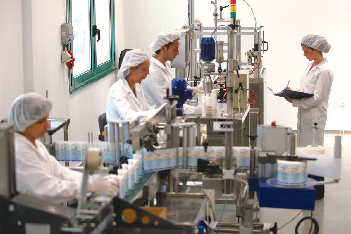 FREZYDERM packaging team